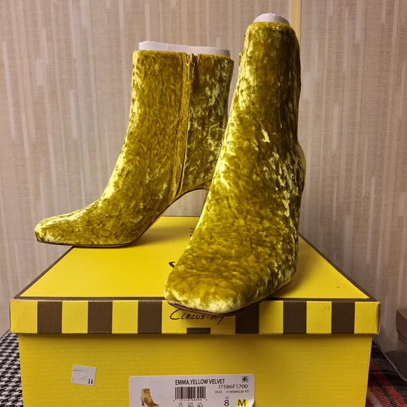 NWOT Circus.NY Ankle Boot - Yellow, Size 8 - Picture 2 of 6
